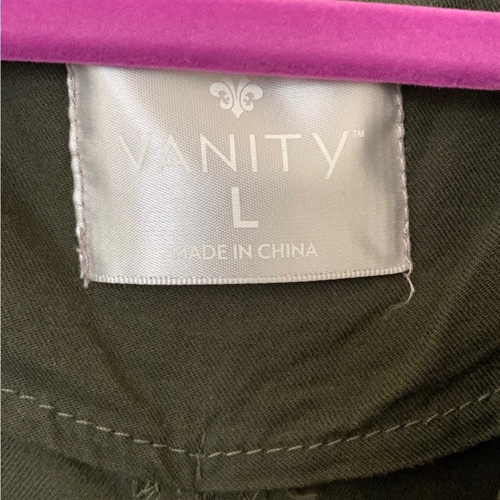 Vanity Jacket - Picture 4 of 5